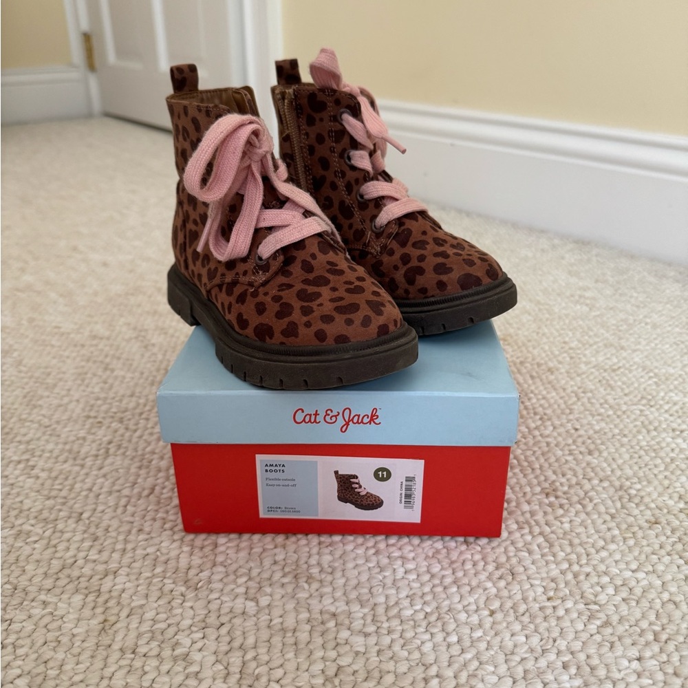 Cat & Jack Kids' Brown Leopard Print Boots size C11